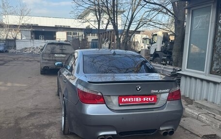 BMW 5 серия, 2004 год, 1 100 000 рублей, 1 фотография