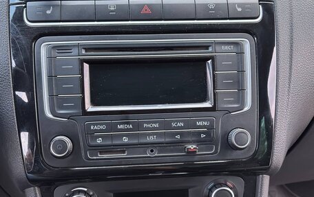 Volkswagen Polo VI (EU Market), 2014 год, 745 000 рублей, 24 фотография