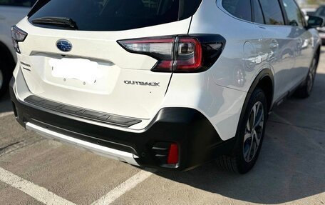 Subaru Outback VI, 2021 год, 3 500 000 рублей, 3 фотография