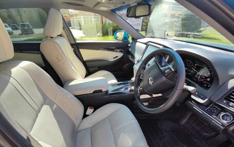 Toyota Crown, 2015 год, 2 650 000 рублей, 16 фотография