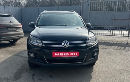 Volkswagen Tiguan I, 2012 год, 1 050 000 рублей, 2 фотография