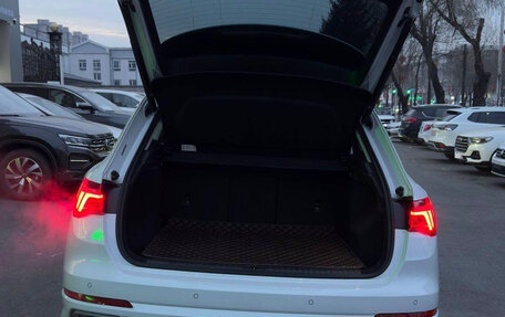 Audi Q3, 2022 год, 2 640 000 рублей, 5 фотография