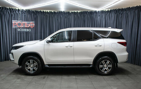 Toyota Fortuner II, 2021 год, 4 098 000 рублей, 8 фотография