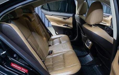 Lexus ES VII, 2018 год, 2 649 000 рублей, 11 фотография