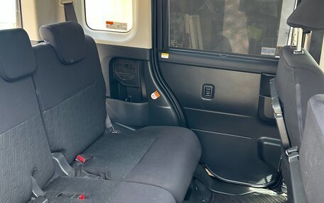 Toyota Tank I, 2017 год, 850 000 рублей, 2 фотография