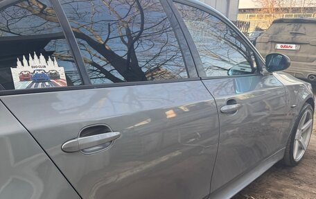 BMW 5 серия, 2004 год, 1 100 000 рублей, 5 фотография