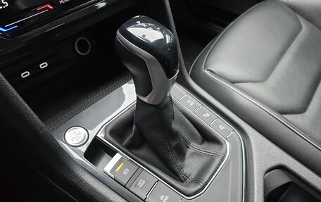 Volkswagen Tiguan II, 2023 год, 3 030 000 рублей, 11 фотография