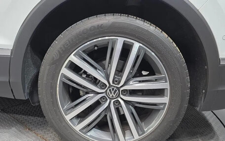 Volkswagen Tiguan II, 2023 год, 3 030 000 рублей, 18 фотография