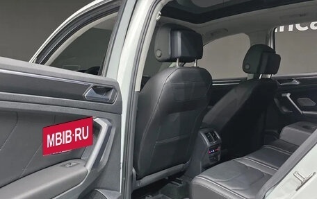 Volkswagen Tiguan II, 2023 год, 3 030 000 рублей, 14 фотография