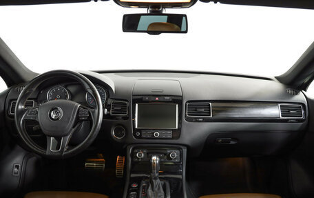 Volkswagen Touareg III, 2014 год, 2 570 999 рублей, 9 фотография