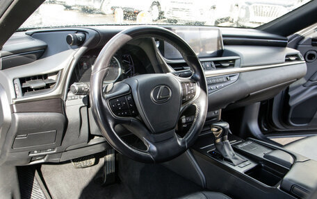 Lexus ES VII, 2019 год, 3 068 000 рублей, 20 фотография