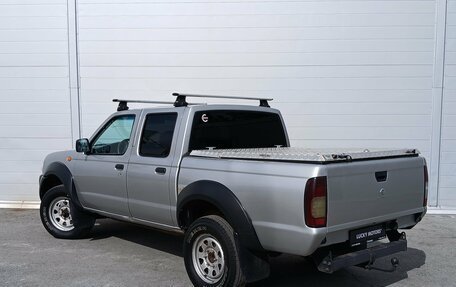 Nissan NP300, 2012 год, 1 234 000 рублей, 6 фотография