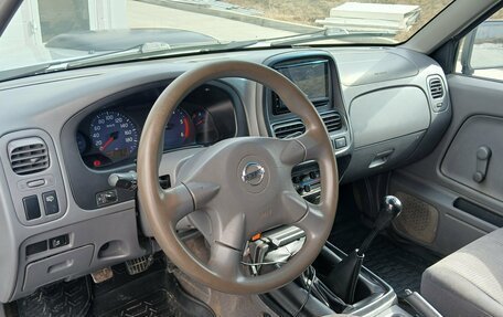 Nissan NP300, 2012 год, 1 234 000 рублей, 9 фотография