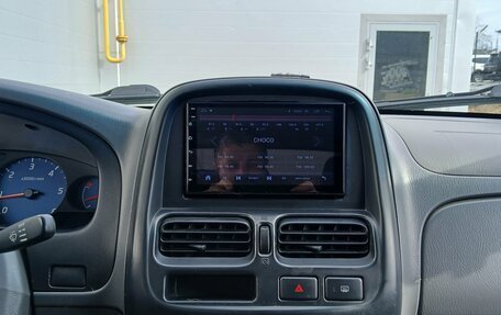 Nissan NP300, 2012 год, 1 234 000 рублей, 13 фотография