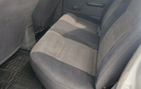 Nissan NP300, 2012 год, 1 234 000 рублей, 21 фотография