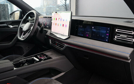 Volkswagen Tiguan, 2025 год, 4 990 000 рублей, 7 фотография