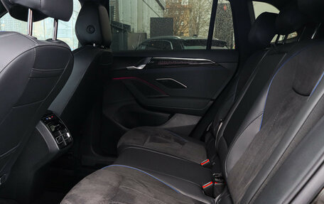 Volkswagen Tiguan, 2025 год, 4 990 000 рублей, 8 фотография