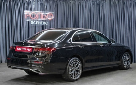 Mercedes-Benz E-Класс, 2020 год, 3 749 000 рублей, 5 фотография