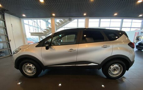 Renault Kaptur I рестайлинг, 2021 год, 1 799 000 рублей, 6 фотография