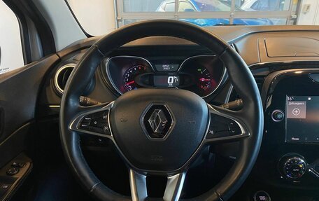 Renault Kaptur I рестайлинг, 2021 год, 1 799 000 рублей, 10 фотография