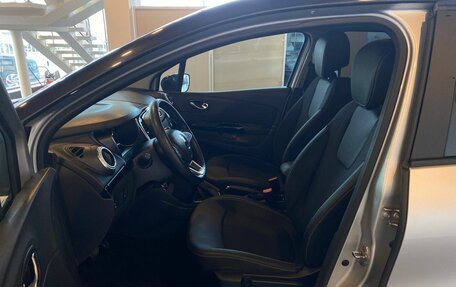 Renault Kaptur I рестайлинг, 2021 год, 1 799 000 рублей, 16 фотография