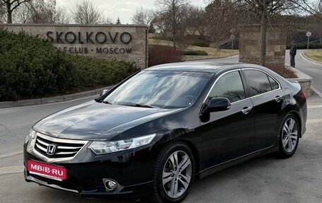 Honda Accord VIII рестайлинг, 2011 год, 1 650 000 рублей, 1 фотография