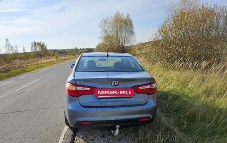 KIA Rio III рестайлинг, 2014 год, 830 000 рублей, 10 фотография