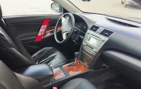 Toyota Camry, 2010 год, 1 100 000 рублей, 5 фотография