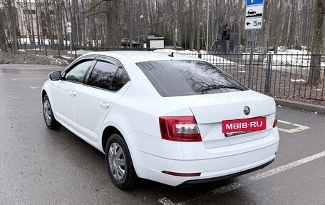 Skoda Octavia, 2018 год, 999 000 рублей, 2 фотография