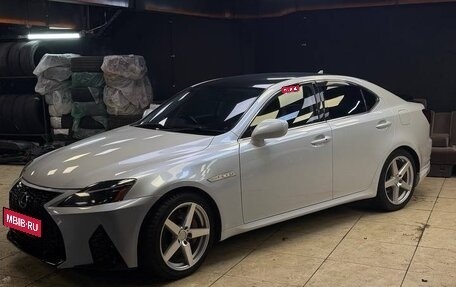 Lexus IS II рестайлинг 2, 2006 год, 1 150 000 рублей, 3 фотография