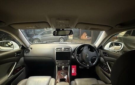 Lexus IS II рестайлинг 2, 2006 год, 1 150 000 рублей, 13 фотография