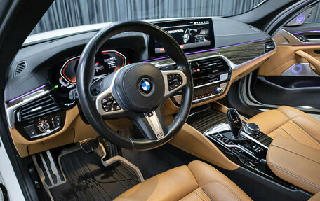 BMW 5 серия, 2021 год, 4 998 000 рублей, 15 фотография