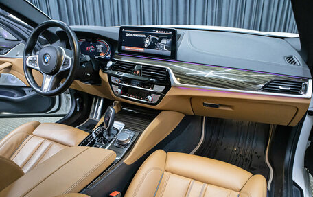 BMW 5 серия, 2021 год, 4 998 000 рублей, 11 фотография