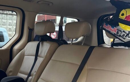 Hyundai H-1 II рестайлинг, 2018 год, 2 900 000 рублей, 12 фотография