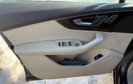 Audi Q7, 2015 год, 3 080 000 рублей, 4 фотография