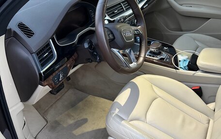 Audi Q7, 2015 год, 3 080 000 рублей, 14 фотография