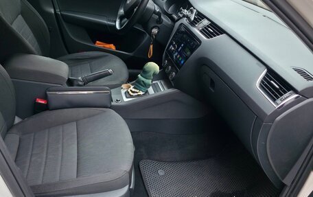 Skoda Octavia, 2015 год, 1 500 000 рублей, 21 фотография