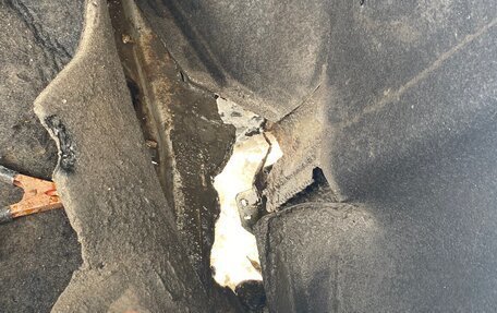 Mazda 323, 2002 год, 167 000 рублей, 11 фотография