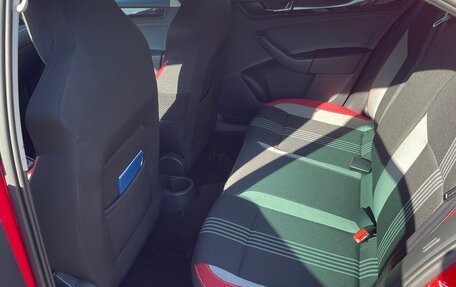 Skoda Rapid I, 2018 год, 1 500 000 рублей, 10 фотография