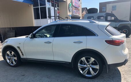 Infiniti FX II, 2012 год, 2 300 000 рублей, 3 фотография