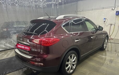 Infiniti QX50 I рестайлинг, 2014 год, 1 770 000 рублей, 4 фотография