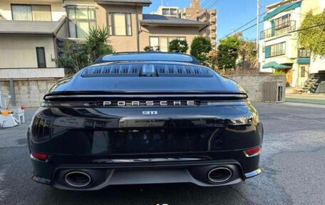 Porsche 911, 2024 год, 18 900 000 рублей, 6 фотография