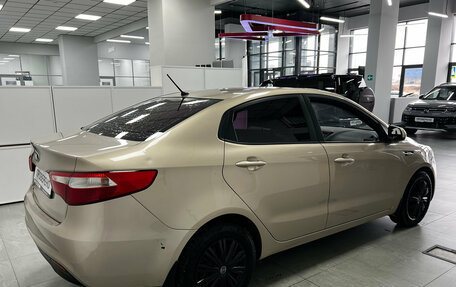 KIA Rio III рестайлинг, 2014 год, 920 000 рублей, 3 фотография