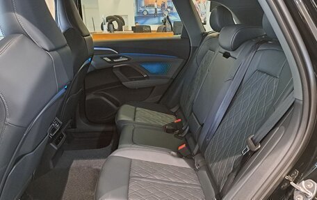 Audi Q5, 2026 год, 6 800 000 рублей, 14 фотография