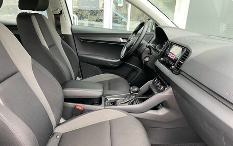 Skoda Karoq I, 2021 год, 1 999 000 рублей, 8 фотография