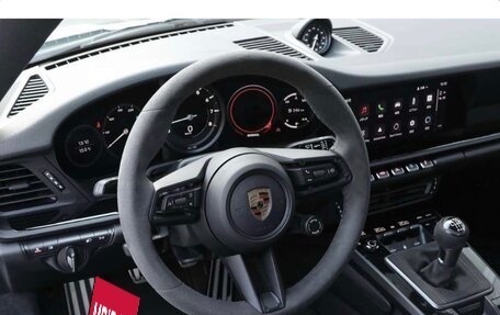 Porsche 911, 2023 год, 14 600 000 рублей, 7 фотография