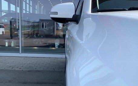 Mitsubishi Outlander III рестайлинг 3, 2021 год, 2 790 000 рублей, 2 фотография