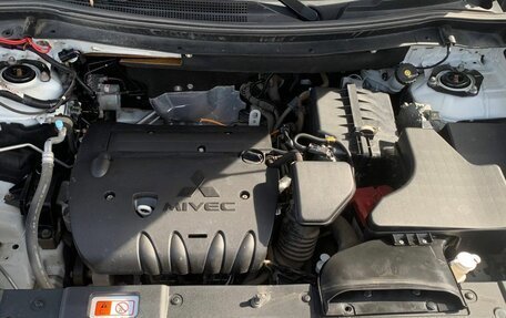 Mitsubishi Outlander III рестайлинг 3, 2021 год, 2 790 000 рублей, 25 фотография