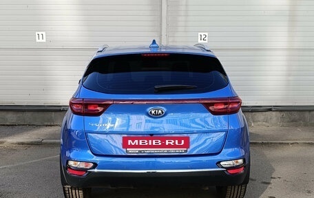 KIA Sportage IV рестайлинг, 2021 год, 2 699 000 рублей, 6 фотография