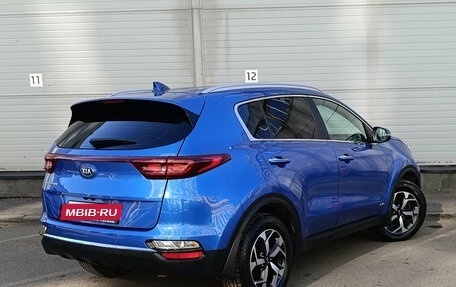 KIA Sportage IV рестайлинг, 2021 год, 2 699 000 рублей, 5 фотография